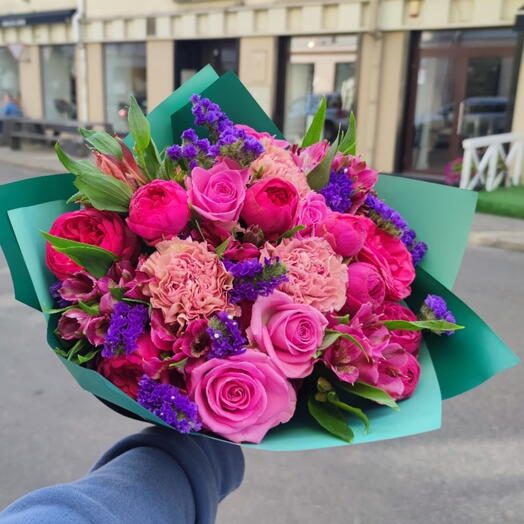 Autumn color bouquet