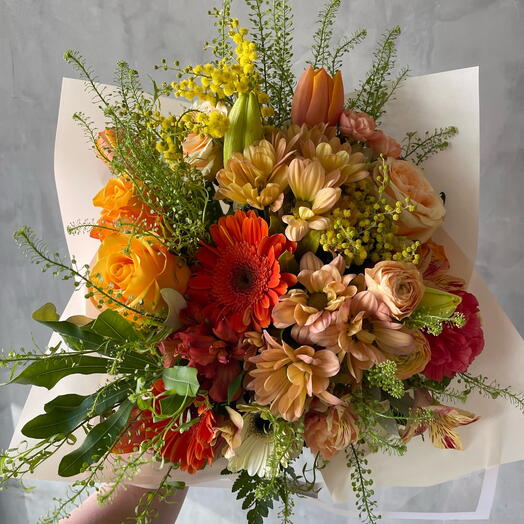 Ramo mixto mediano rojo/narajo