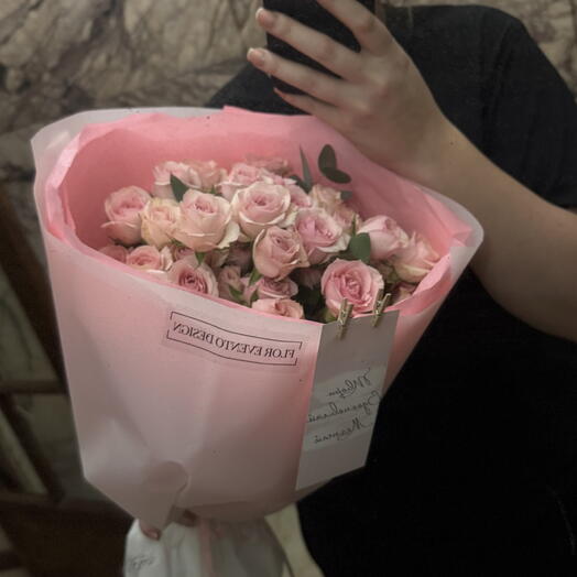 Ramo con rosa espray ecuador