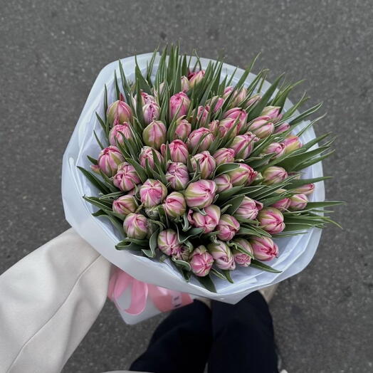 Букет с 51 тюльпана
