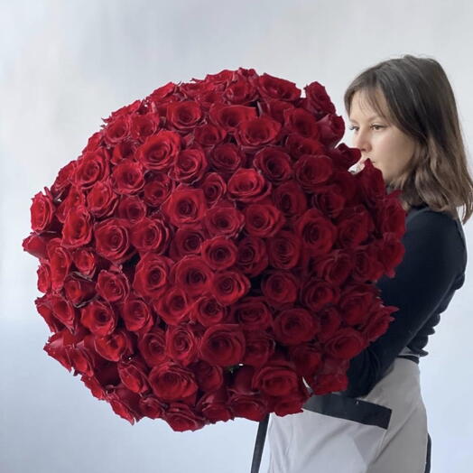 101 Красная роза под ленту