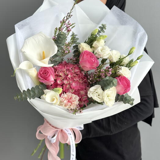 Fanta hydrangea mix bouquet