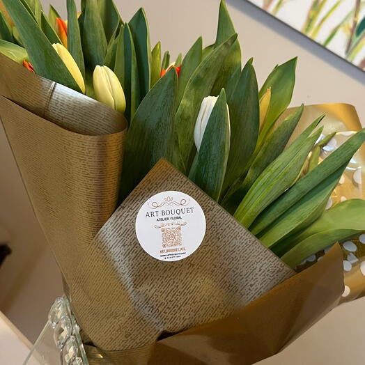 Tulip Delight Bouquet