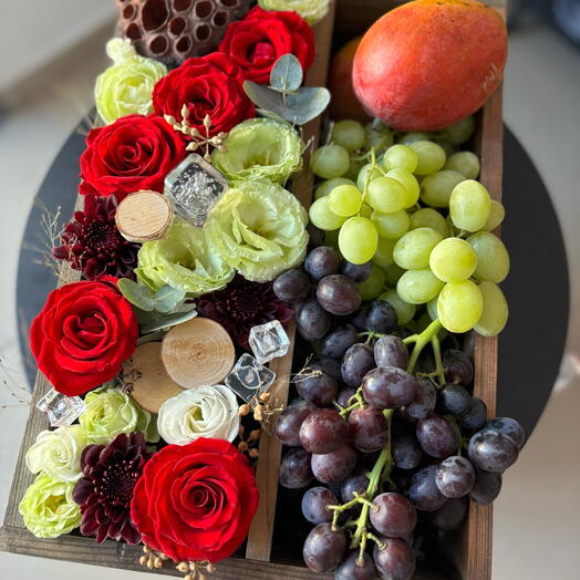Wood box with fruits