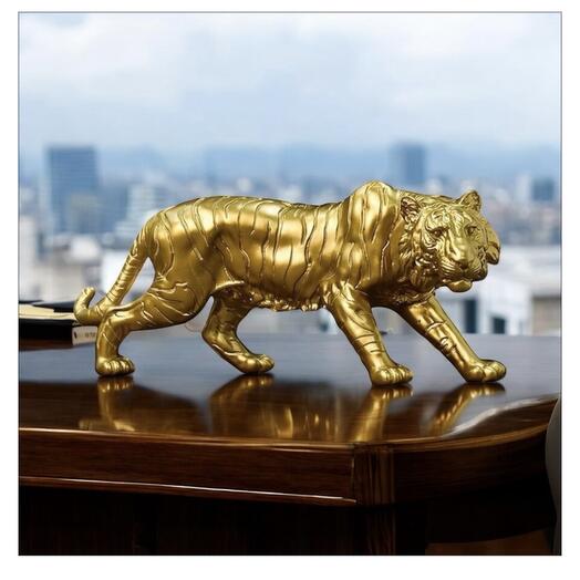 Wild Elegance: 18-Inch Metal Tiger for Home   Office 🐅🌟
