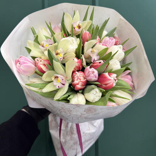 Mix Tulpen mit Cymbidium