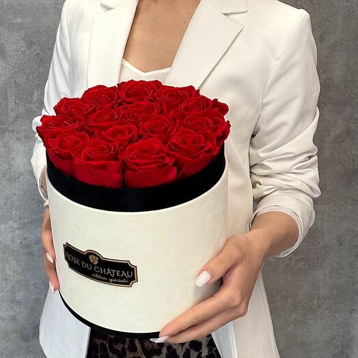 Flowerbox coco avec des roses rouges éternelles