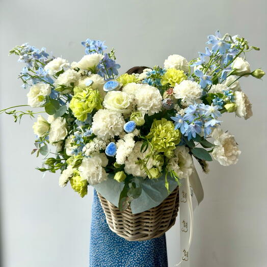 Basket with flowers "Spring day"