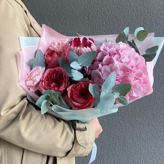 Pink bouquet with protea