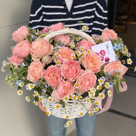 Авторская сборная корзина «Кайли»