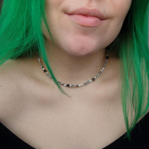 Naszyjnik "Laguna" z hematytu, masy perłowej i stali nierdzewnej