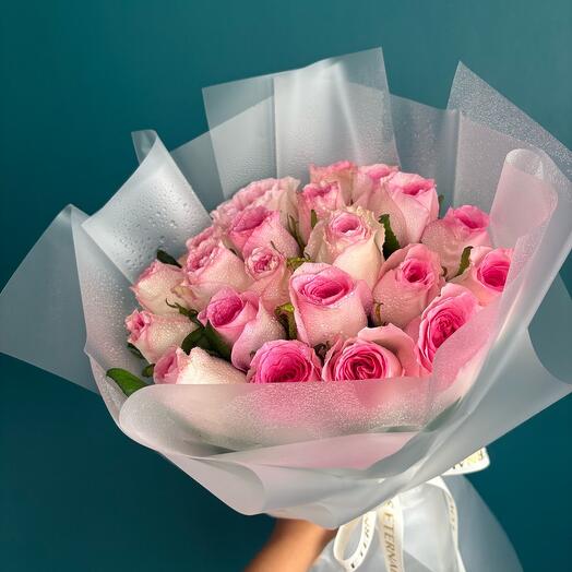 21 pink roses