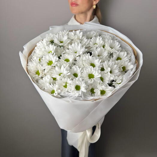 Белые кустовые хризантемы 9 шт.