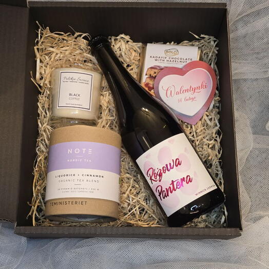 Przyjemny Mix: Wino, Świece, Słodycze