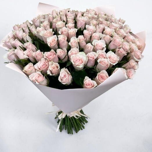 Bouquet of 101 roses  Pink Athena