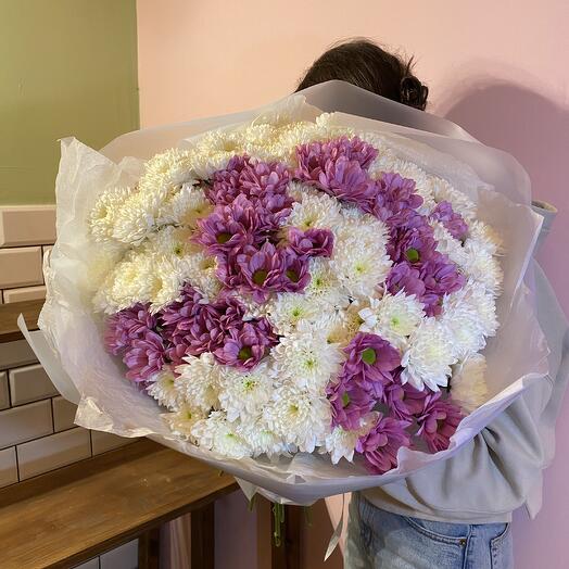 Bouquet of chrysanthemums