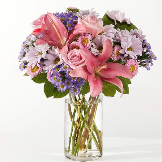 Pirouette Bouquet (lily, mums, rose + vase)