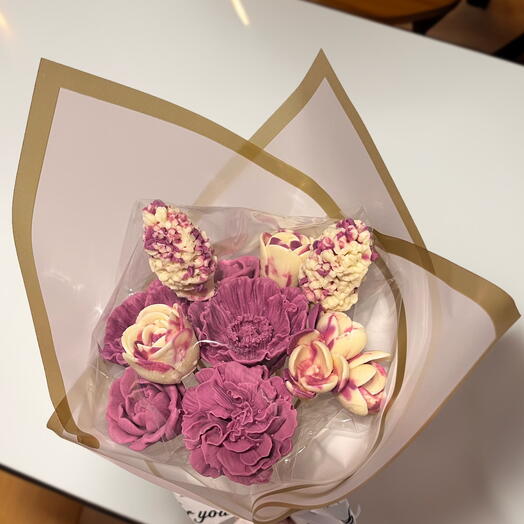 Chocolate bouquet "Gentle gift"