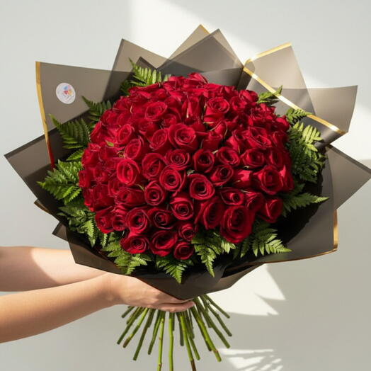 Ramo rosas rojas 100