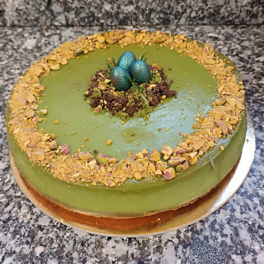 Pistachio cheesecake